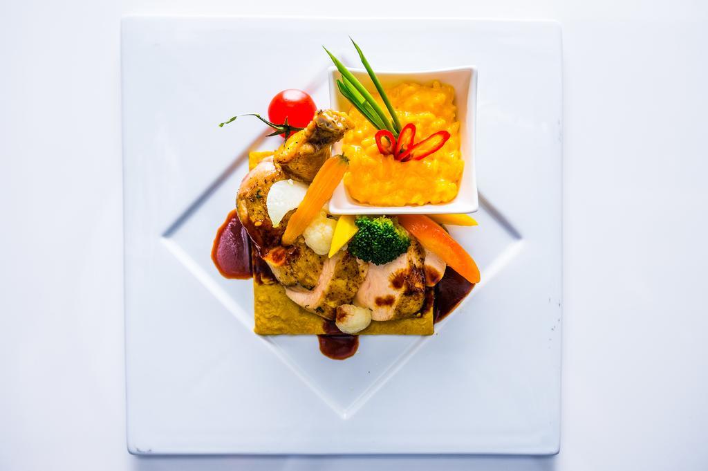 Risch-Rotkreuz Hotel Apart - Welcoming L Urban Feel L Design מראה חיצוני תמונה