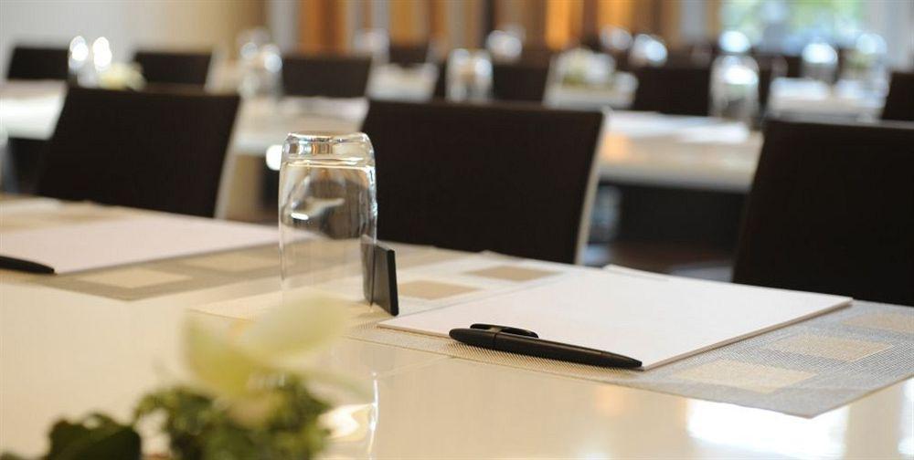 Risch-Rotkreuz Hotel Apart - Welcoming L Urban Feel L Design מראה חיצוני תמונה
