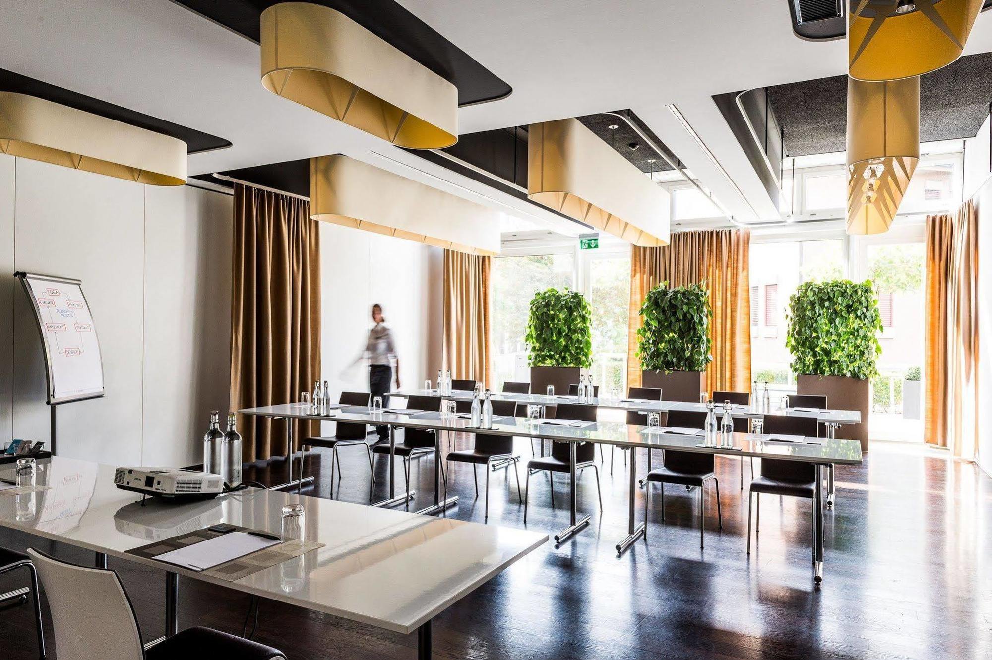 Risch-Rotkreuz Hotel Apart - Welcoming L Urban Feel L Design מראה חיצוני תמונה